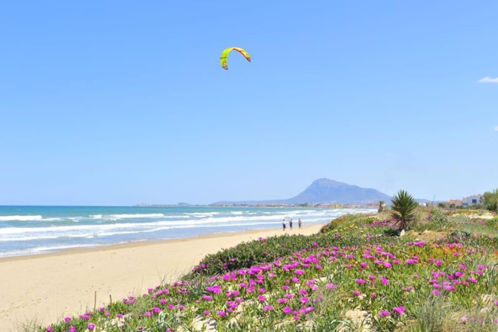شقة La Naranja Denia 1ªlinea De Playa -Wifi- Parking Free المظهر الخارجي الصورة