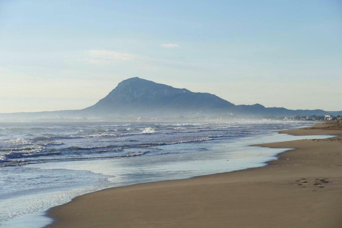 شقة La Naranja Denia 1ªlinea De Playa -Wifi- Parking Free المظهر الخارجي الصورة